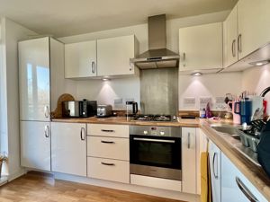Kitchen- click for photo gallery
